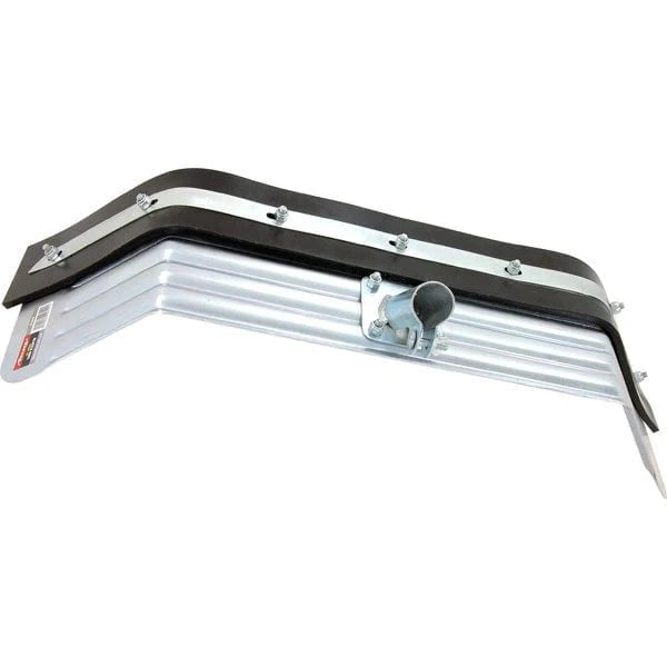 CT1894 - Winged Yard Scraper 26 Inch