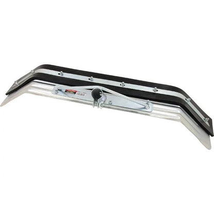 CT1896 - Winged Yard Scraper 34 Inch