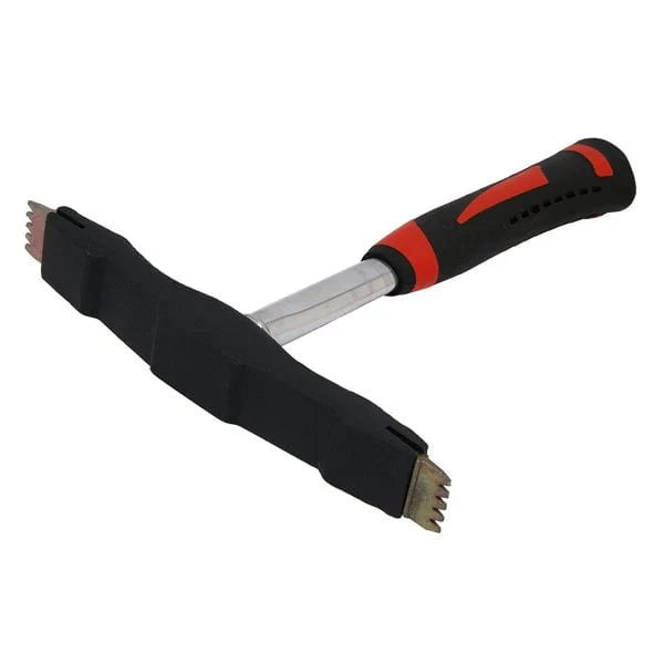 CT3864 - Scutching Hammer